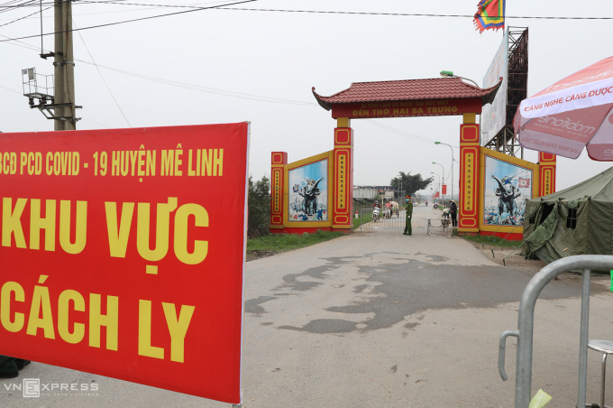 Thôn Hạ Lôi, Mê Linh - nơi được xem là ổ dịch mới nhất của Hà Nội hiện đang được phong tỏa, cách ly.