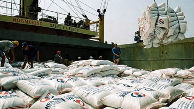 Hoạt động xuất khẩu gạo đang có những dấu hiệu thiếu minh bạch.