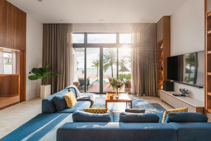 Những căn villa bên biển như ôm trọn vẻ đẹp của đại dương tại Mövenpick Villas & Residences Phú Quốc.