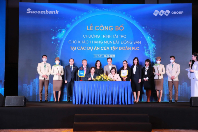 Lễ Ký kết hợp tác giữa Sacombank và FLC nhằm đáp ứng nhu cầu về vốn của khách hàng cá nhân mua bất động sản tại dự án FLC Quảng Bình.