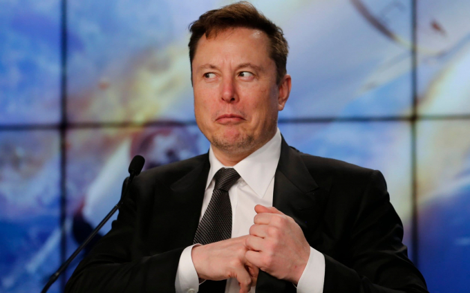 Nhà sáng lập hãng xe điện Tesla bước vào năm 2020 với khối tài sản 27 tỷ USD và chưa lọt vào nhóm 50 người giàu nhất thế giới.