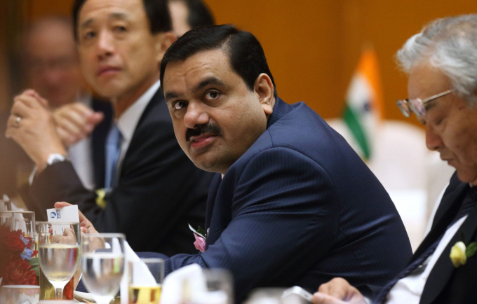 Tỷ phú Gautam Adani hiện giàu hơn Jack Ma và là người giàu thứ hai Ấn Độ với tài sản 56 tỷ USD. Ảnh: India Times