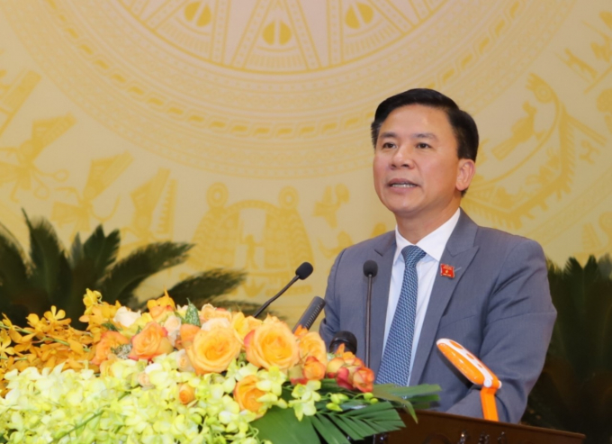 Ông Đỗ Trọng Hưng - Bí Thư tỉnh uỷ, Chủ tịch HĐND tỉnh phát biểu tại kỳ họp.