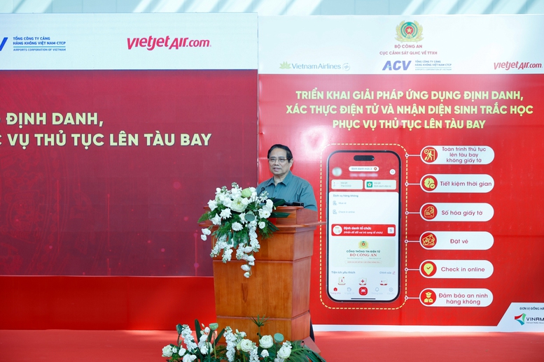 Thủ tướng đề nghị nhân rộng giải pháp lên tàu bay không cần giấy tờ- Ảnh 3.