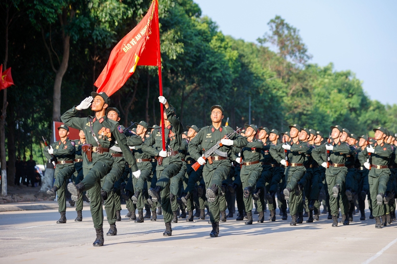 Thủ tướng: Nhân dân cả nước đang rất háo hức mong chờ cuộc diễu binh, diễu hành- Ảnh 2.