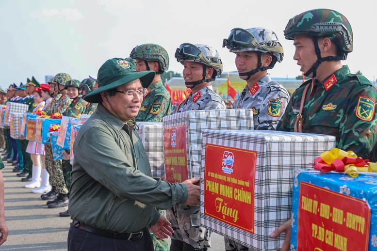 Thủ tướng: Nhân dân cả nước đang rất háo hức mong chờ cuộc diễu binh, diễu hành- Ảnh 4.