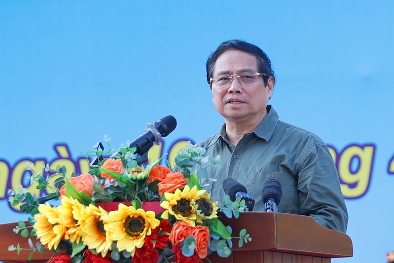 Thủ tướng: Nhân dân cả nước đang rất háo hức mong chờ cuộc diễu binh, diễu hành- Ảnh 1.