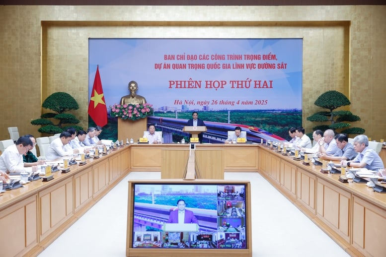 Thủ tướng: Khẩn trương trình Quốc hội các cơ chế đặc thù thống nhất cho tất cả các dự án đường sắt- Ảnh 6.