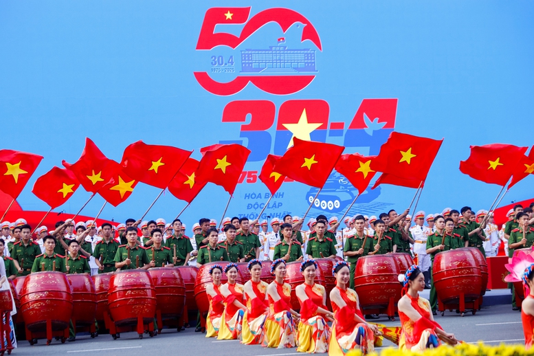 Kỷ niệm trọng thể 50 năm Giải phóng miền Nam, thống nhất đất nước- Ảnh 8.