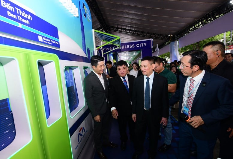 Phó Thủ tướng Hồ Đức Phớc: Thanh toán không dùng tiền mặt đã có bước phát triển vượt bậc- Ảnh 6.