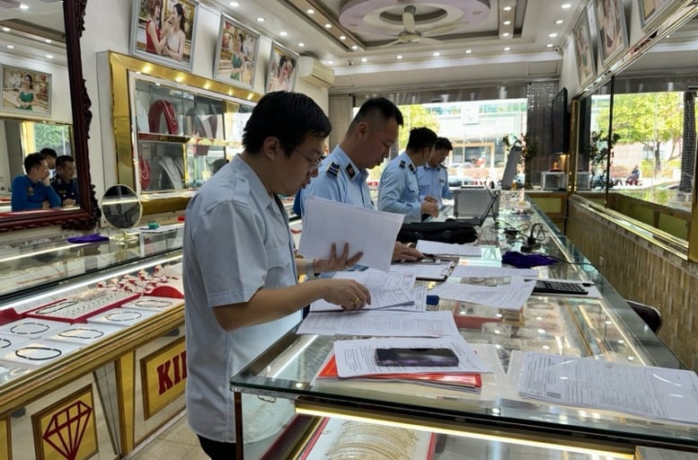 Ngày 9/9/2025 thanh tra việc chấp hành pháp luật của các doanh nghiệp kinh doanh vàng- Ảnh 1.