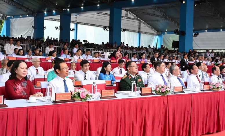 Tổng Bí thư, Chủ tịch nước: Xây dựng Thành phố Hồ Chí Minh thành một siêu đô thị chiến lược- Ảnh 4.