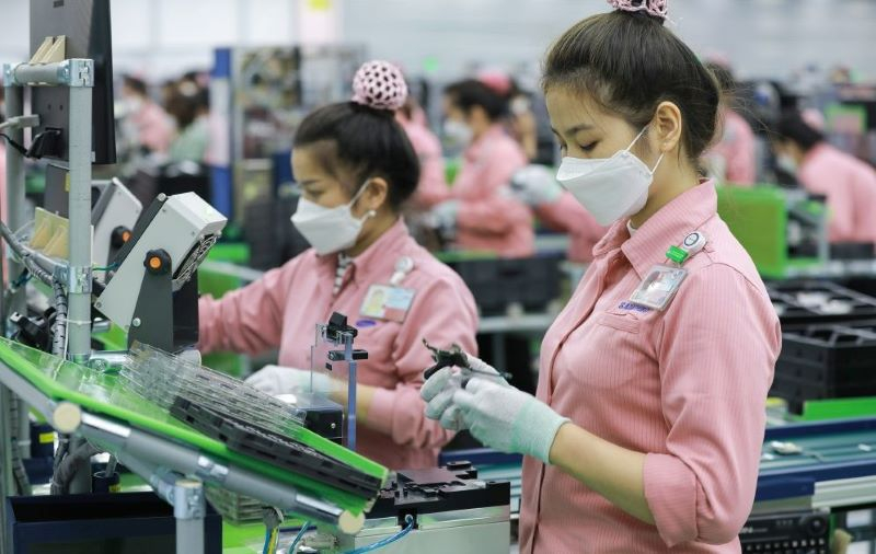Production at a Samsung Electronics Vietnam plant. Photo courtesy of the company.