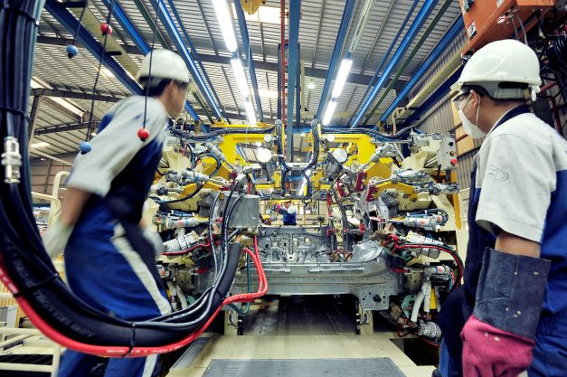 A production line of Korean auto brand Hyundai in Vietnam. Photo by The Investor/Trong Hieu.