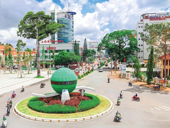 A corner of Soc Trang town, capital of Soc Trang province, southern Vietnam. Photo courtesy of Vietnam News Agency.