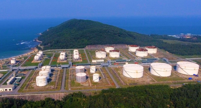An aerial view of Dung Quat Refinery in Dung Quat Economic Zone, Binh Son district, Quang Ngai province, central Vietnam. Photo courtesy of the company.