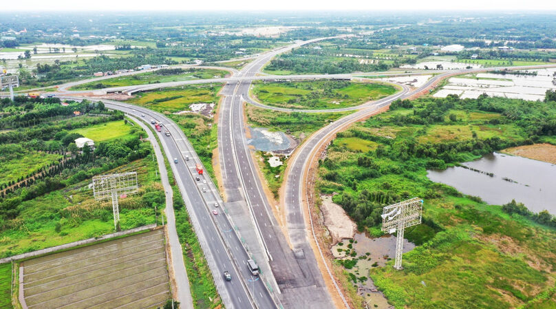 An intersection of Trung Luong-My Thuan Expressway in southern Vietnam. Photo courtesy of VOV.
