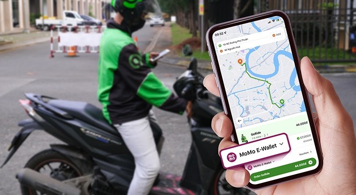 Customers can pay for Gojek by linking MoMo Wallet with the ride-hailing transport service platform. Photo courtesy of Momo, an e-wallet and payments app.