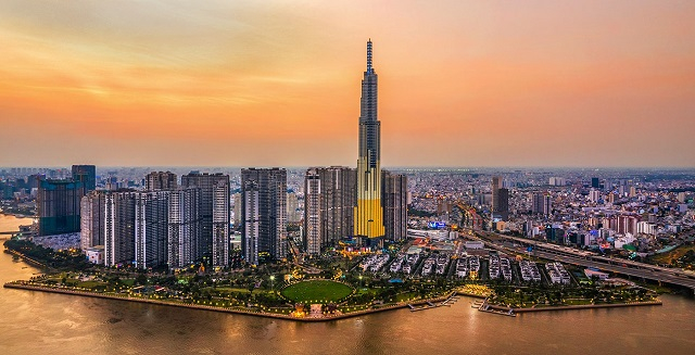 Vinhomes Central Park in HCMC's District 1 is home to the highest building in Vietnam - the Landmark 81. Photo courtesy of its owner Vingroup.