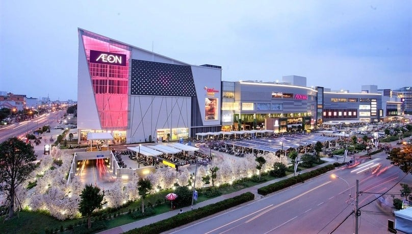 Aeon Binh Duong Canary Mall is the first Aeon mall in Binh Duong province, southern Vietnam. Photo courtesy of Aeon Vietnam.