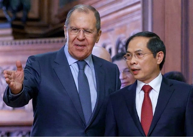 Russian Minister of Foreign Affairs Sergey Lavrov and Vietnamese counterpart Bui Thanh Son during a meeting in Moscow in September 2021. Photo courtesy of the Russian Ministry of Foreign Affairs.