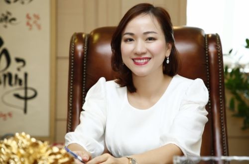 Le Thu Thuy, vice chairman of SeABank, photo courtesy of the bank.