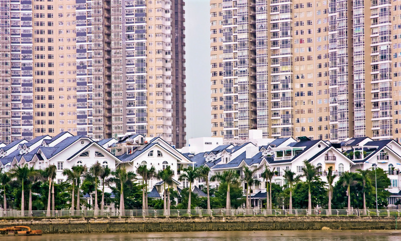 Villas and apartment towers in the Saigon Pearl area, Binh Thanh District, Ho Chi Minh City, southern Vietnam. Photo courtesy of Cushman & Wakefield.