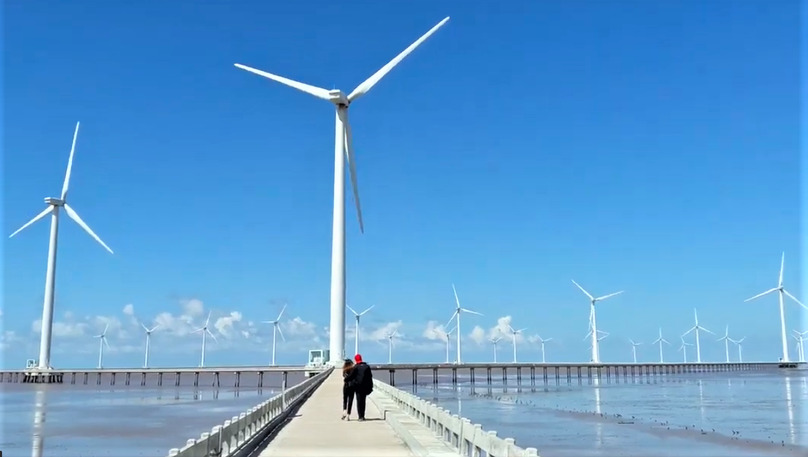 A wind farm in Bac Lieu province, southern Vietnam. Photo courtesy of the province’s portal. 