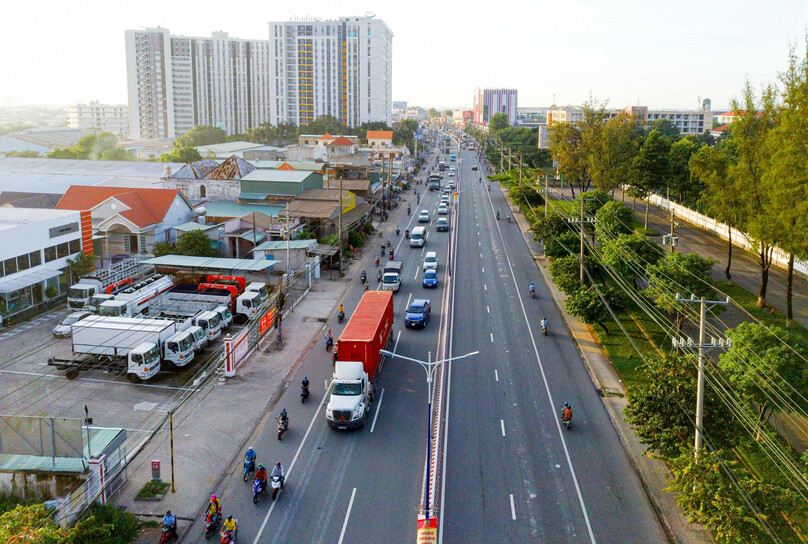 A Highway 13 section through Thuan An town, Binh Duong province, southern Vietnam. Photo courtesy of Binh Duong newspaper.