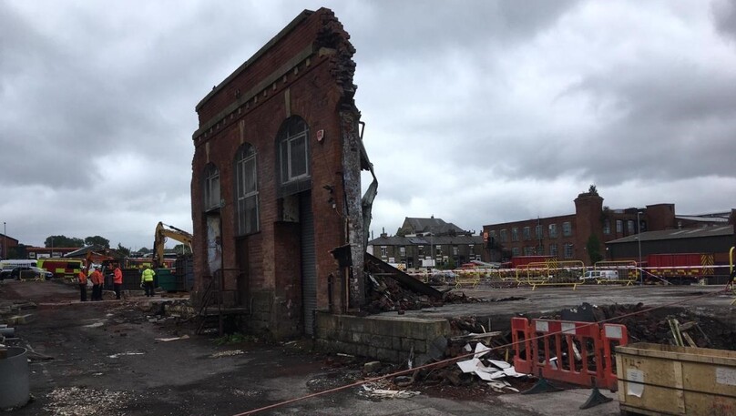 The scene of the factory fire on Bower street, Oldham town, England. Photo courtesy of Oldham Times.