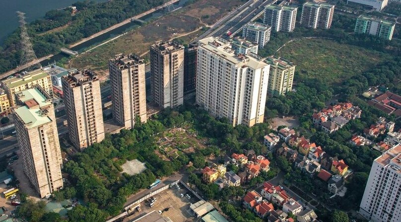 Apartment buildings in the Phap Van area, Hoang Mai district, Hanoi. Photo by The Investor/Trong Hieu.