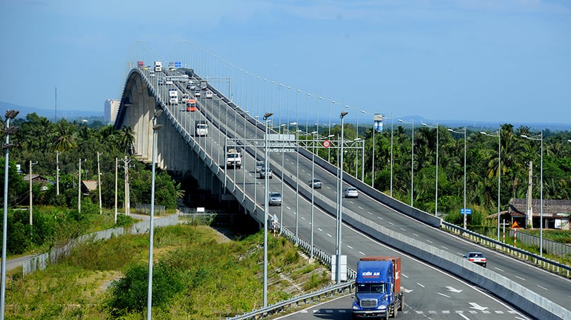 Long Thanh Bridge on the HCMC-Long Thanh-Dau Giay Expressway. Photo courtesy of the HCMC government's portal.