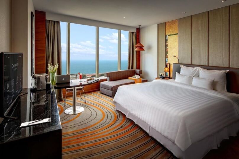 Theo hotel offers 356 rooms and suites with ocean views over the Back Beach. Photo courtesy of Booking.com.