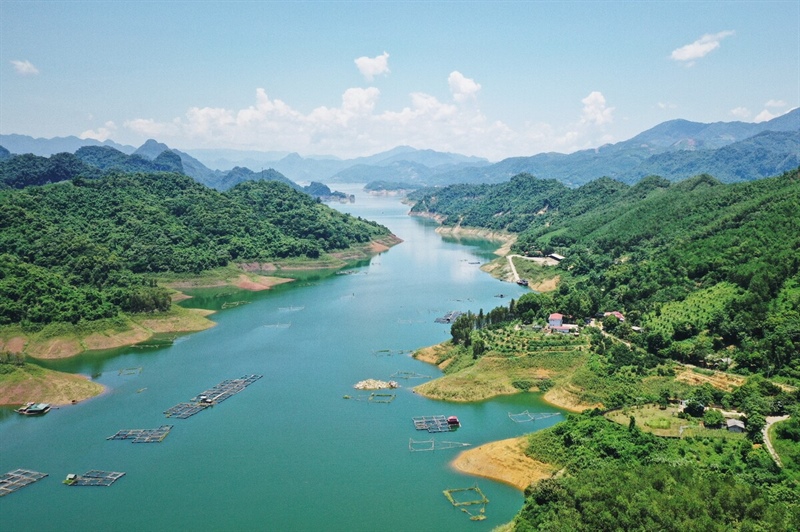 The Hoa Binh Lake area, one of the tourist attractions in Hoa Binh province. Photo courtesy of Vietnam National Administration of Tourism.