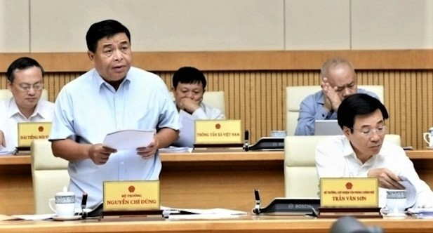 Minister of Planning and Investment Nguyen Chi Dung addresses a government meeting in Hanoi on September 6, 2022. Photo courtesy of the government’s portal.