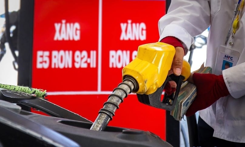 Retail gasoline prices in Vietnam have witnessed 22 adjustments in the year to date, including 13 hikes and nine reductions. Photo by The Investor/Trong Hieu.