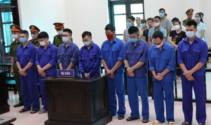 Defendants in court, Bac Ninh province, northern Vietnam on September 12, 2022. Photo courtesy of Labor newspaper.