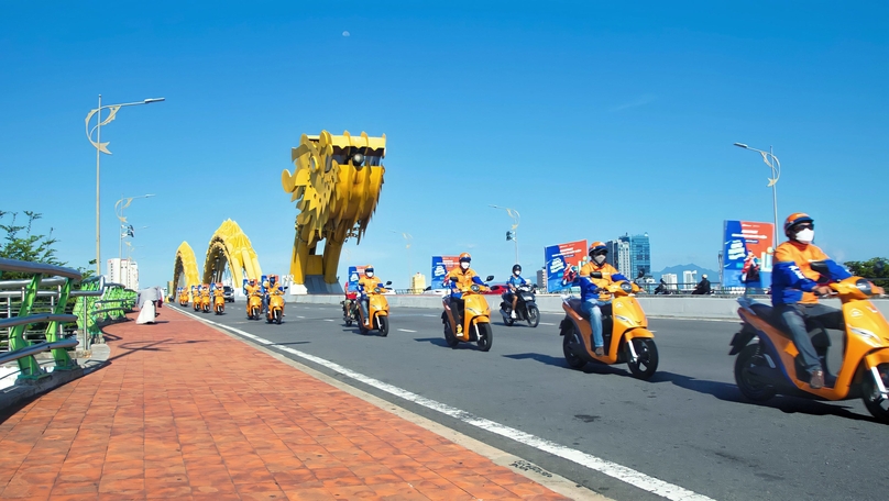 AhaFast launches delivery services using VinFast electric scooters in Danang on September 15, 2022. Photo courtesy of the firm.