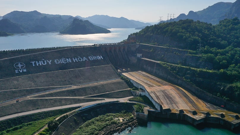 AFD and EVN signed an agreement in November 2021, per which the former provided a loan of EUR70 million to the latter's project of expanding Hoa Binh hydropower plant. Photo courtesy of EVN.