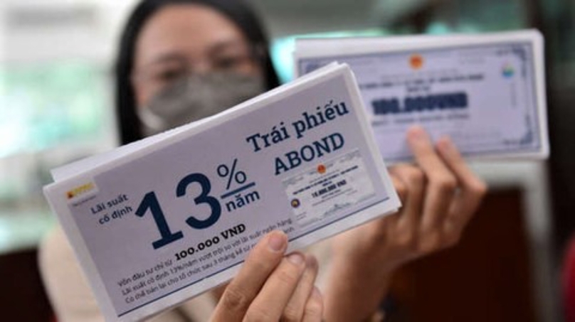 The banking sector ranked first in terms of corporate bond issuing value in the first nine months of 2022. Photo courtesy of Vietnamnet newspaper.