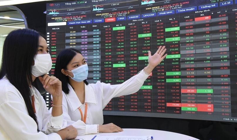 Foreign investors are net sellers to the tune of $30.5 million on the HCMC bourse on November 1, 2022. Photo by The Investor/Gia Huy.