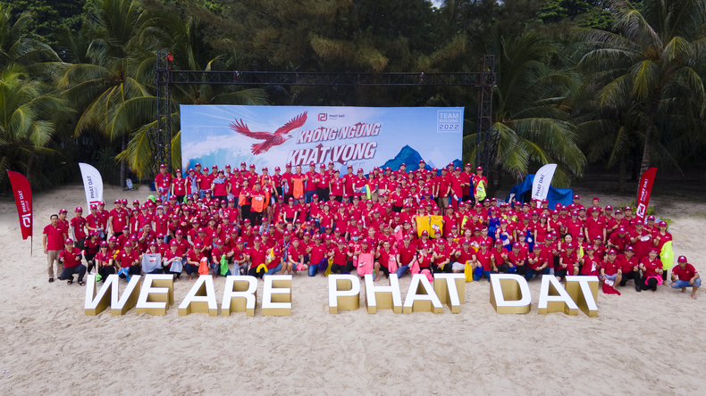 Phat Dat was honored as one of the top 50 Vietnamese attractive employers. Photo courtesy of the company.