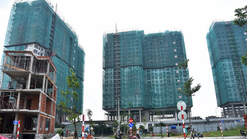An under-construction real estate project in Ho Chi Minh City. Photo courtesy of Laborer newspaper.
