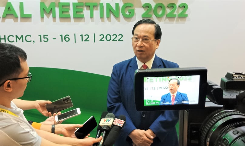  Vietnam Textile and Apparel Association chairman Vu Duc Giang talks to Vietnamese media at VITAS General Meeting 2022 on December 16, 2022 in Ho Chi Minh City. Photo by The Investor/Tuong Thuy.