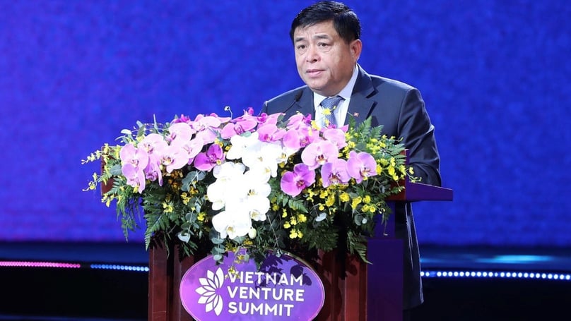 Minister of Planning and Investment Nguyen Chi Dung addresses Vietnam Venture Summit 2022 in Hanoi on December 19, 2022. Photo courtesy of the ministry.