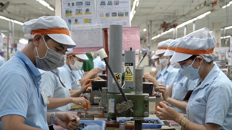 Workers at a factory in Dong Nai province, southern Vietnam. Photo courtesy of Labor newspaper.