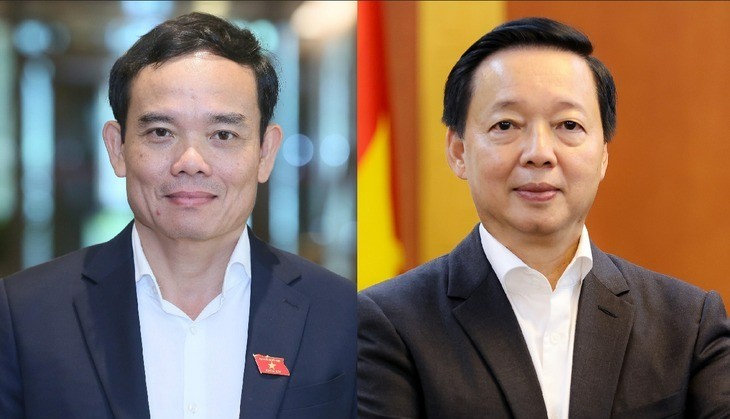 Tran Hong Ha (R) and Tran Luu Quang, Vietnam's new deputy prime ministers. Photo courtesy of Youth newspaper.