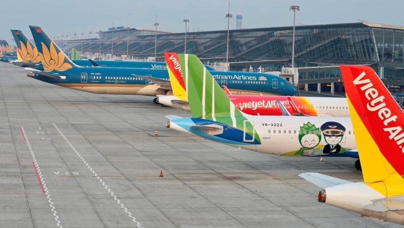 Aircraft of Vietjet Air, Bamboo Airways, and Vietnam Airlines parked at Noi Bai International Airport, Hanoi. Photo courtesy of Vietnam News Agency.