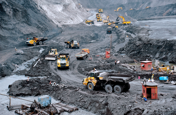Coal mining activities of Vinacomin. Photo courtesy of the group.