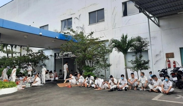 Many workers of Toyo Precision Co., Ltd. in HCMC went on strike from January 12, 2023. Photo courtesy of Laborer newspaper.